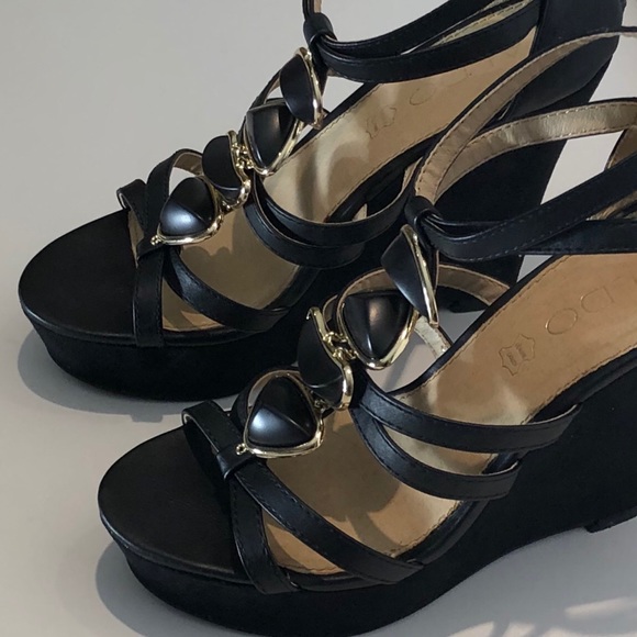 ALDO Black Wedge Sandals Sz 6 - Picture 4 of 15